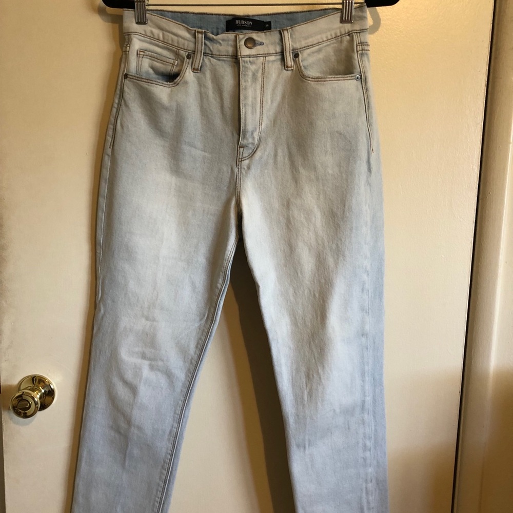 Hudson Light denim- straight leg